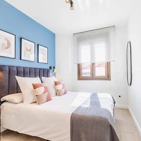 Apolo En Madrid Apartment Exterior photo