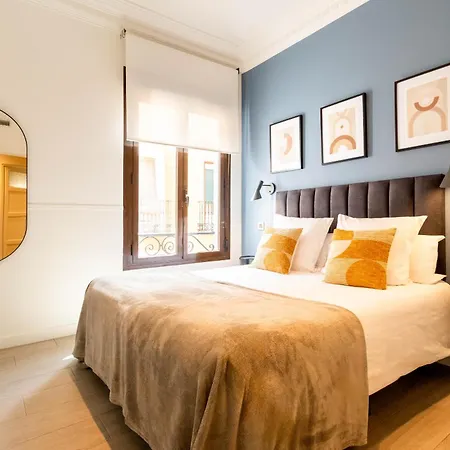 Apolo En Madrid Apartment Exterior photo