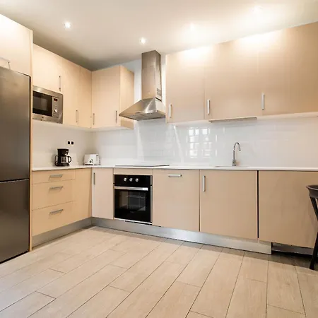Apolo En Madrid Apartment Exterior photo