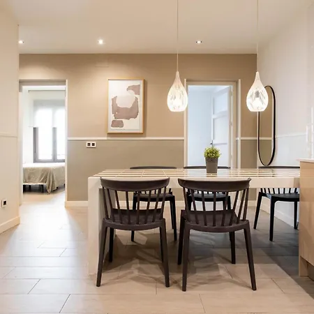 Apolo En Madrid Apartment Exterior photo