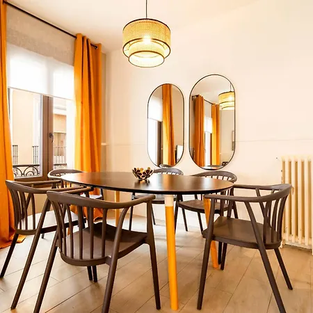 Apolo En Madrid Apartment Exterior photo