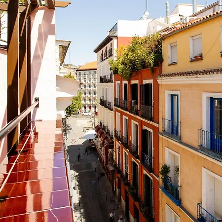 Apolo En Madrid Apartment Exterior photo