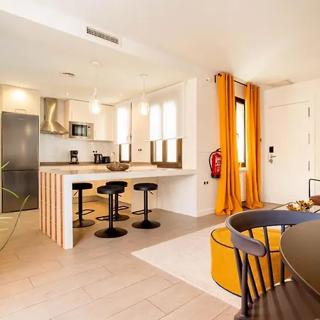 Apolo En Madrid Apartment Exterior photo