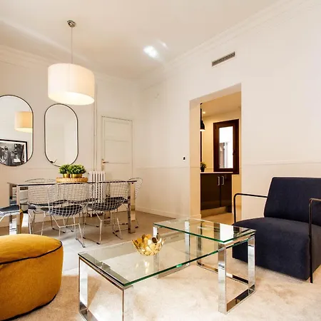 Apolo En Madrid Apartment Exterior photo