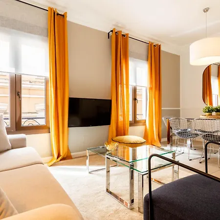 Apolo En Madrid Apartment Exterior photo