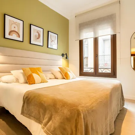 Apolo En Madrid Apartment Exterior photo